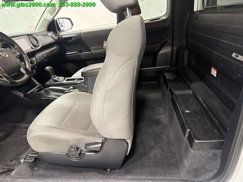 Used 2021 Toyota Tacoma SR RWD image 9