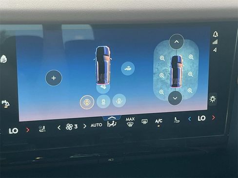 New 2025 Lincoln Navigator Reserve image 28