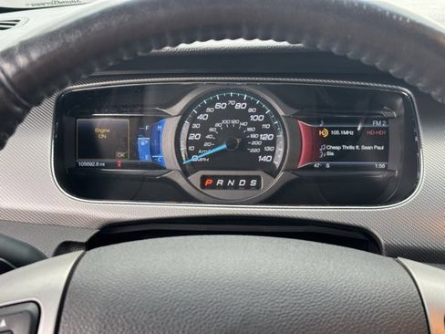Used 2013 Ford Taurus SHO image 8