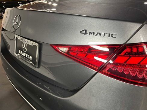 Used 2025 Mercedes-Benz C 300 4MATIC Sedan image 16