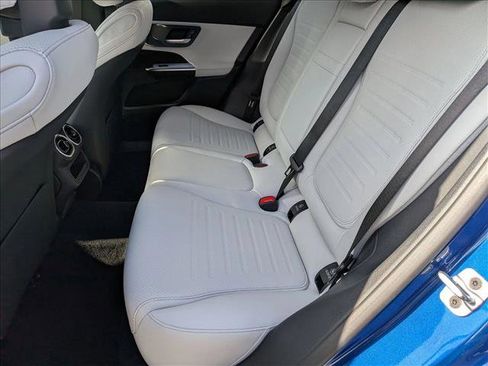 New 2026 Mercedes-Benz GLC 300 image 14