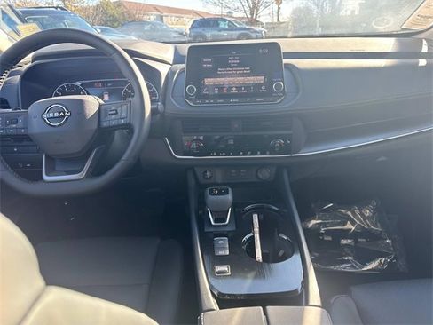 New 2026 Nissan Rogue SV image 20