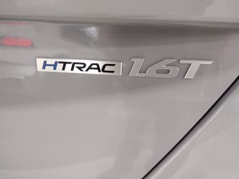 Certified 2024 Hyundai Kona Limited AWD/4WD image 16