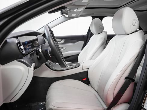 Certified 2021 Mercedes-Benz E 350 E 350 image 8