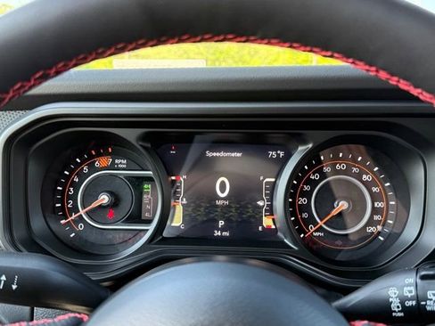 New 2026 Jeep Wrangler Unlimited Rubicon 392 w/ Quick Order Package 27X Moab image 17