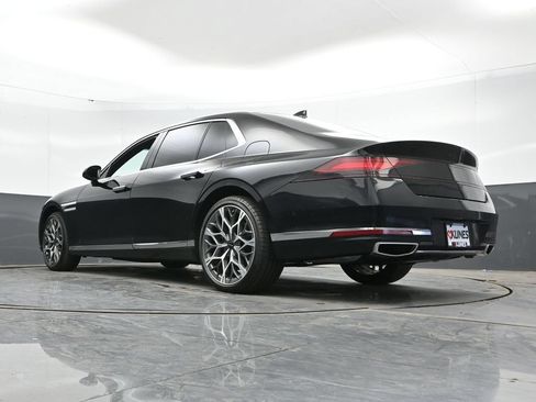 Used 2023 Genesis G90 3.5T AWD/4WD image 49