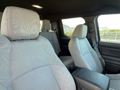 Used 2024 Toyota Tacoma SR5 RWD image 40