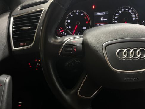 Used 2016 Audi Q5 2.0T Premium Plus w/ Technology Package AWD/4WD image 21