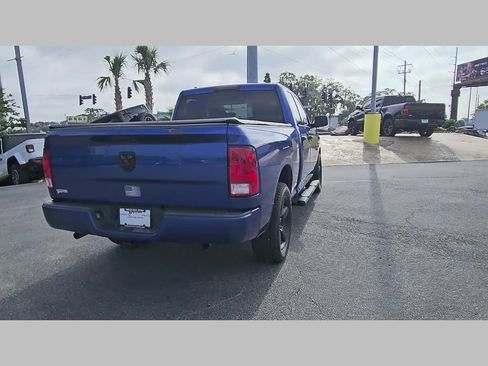 Used 2018 RAM 1500 Express RWD image 33