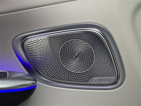 Used 2026 Mercedes-Benz GLC 300 4MATIC image 17