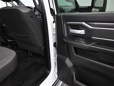 Used 2024 RAM 3500 Big Horn image 19