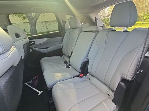 Used 2025 Acura MDX w/ Technology Package image 28