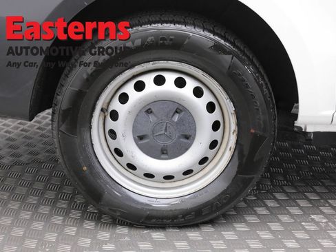 Used 2022 Mercedes-Benz Metris image 26