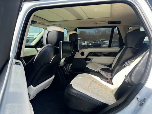 Used 2021 Land Rover Range Rover Long Wheelbase Autobiography image 20