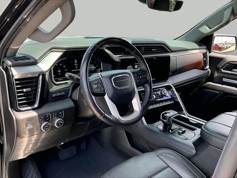 Used 2024 GMC Sierra 1500 Denali AWD/4WD image 18