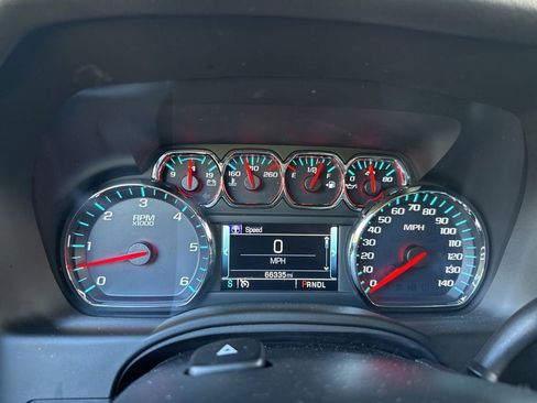 Used 2020 Chevrolet Tahoe LT image 31