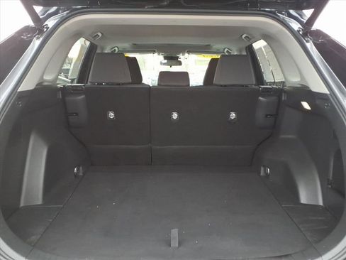 Used 2023 Toyota RAV4 XLE image 24