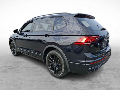 Used 2022 Volkswagen Tiguan SE R-Line AWD/4WD image 6