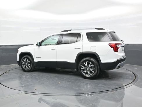 Used 2023 GMC Acadia SLE w/ Driver Convenience Package AWD/4WD image 4