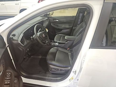 New 2026 Buick Encore GX Sport Touring image 11