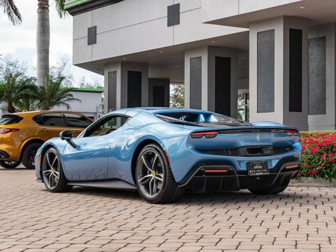 Used 2024 Ferrari 296 GTS Convertible image 18