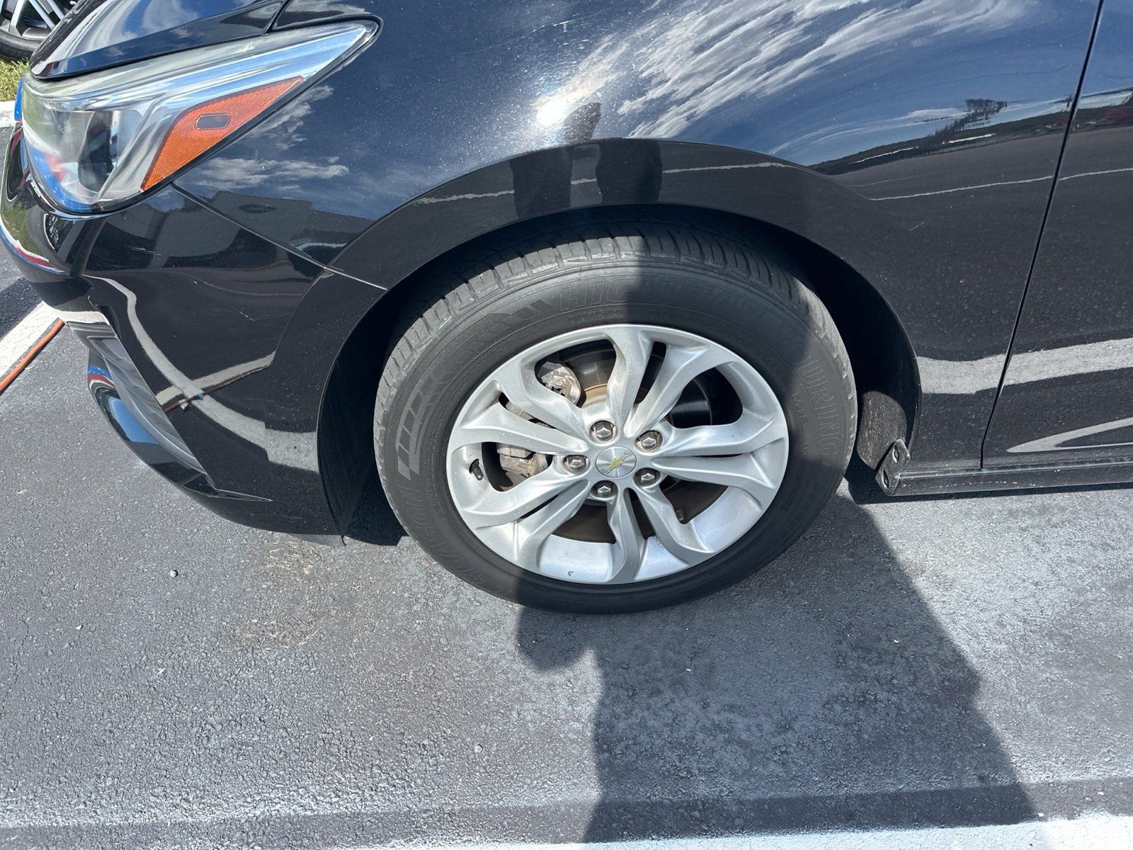 Used 2019 Chevrolet Cruze LS w/ LS Convenience Package FWD image 4