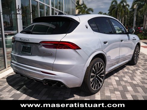 New 2025 Maserati Grecale Modena AWD/4WD image 5