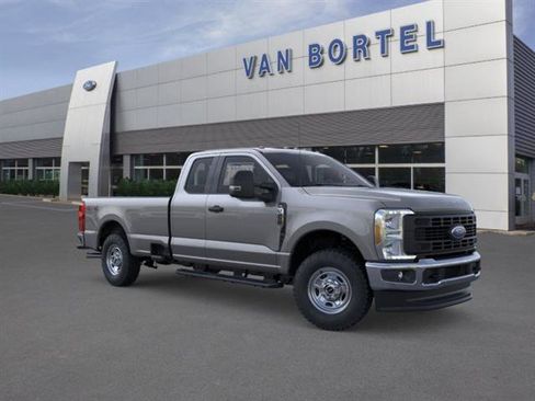 New 2026 Ford F250 XL AWD/4WD image 7