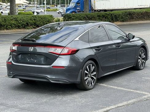 Used 2024 Honda Civic EX-L image 4