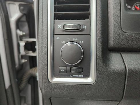 Used 2024 RAM 1500 Classic SLT image 33