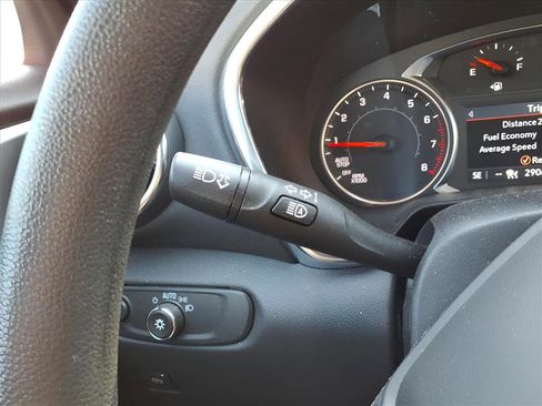 Used 2024 Chevrolet Blazer LT w/ Convenience Package image 17