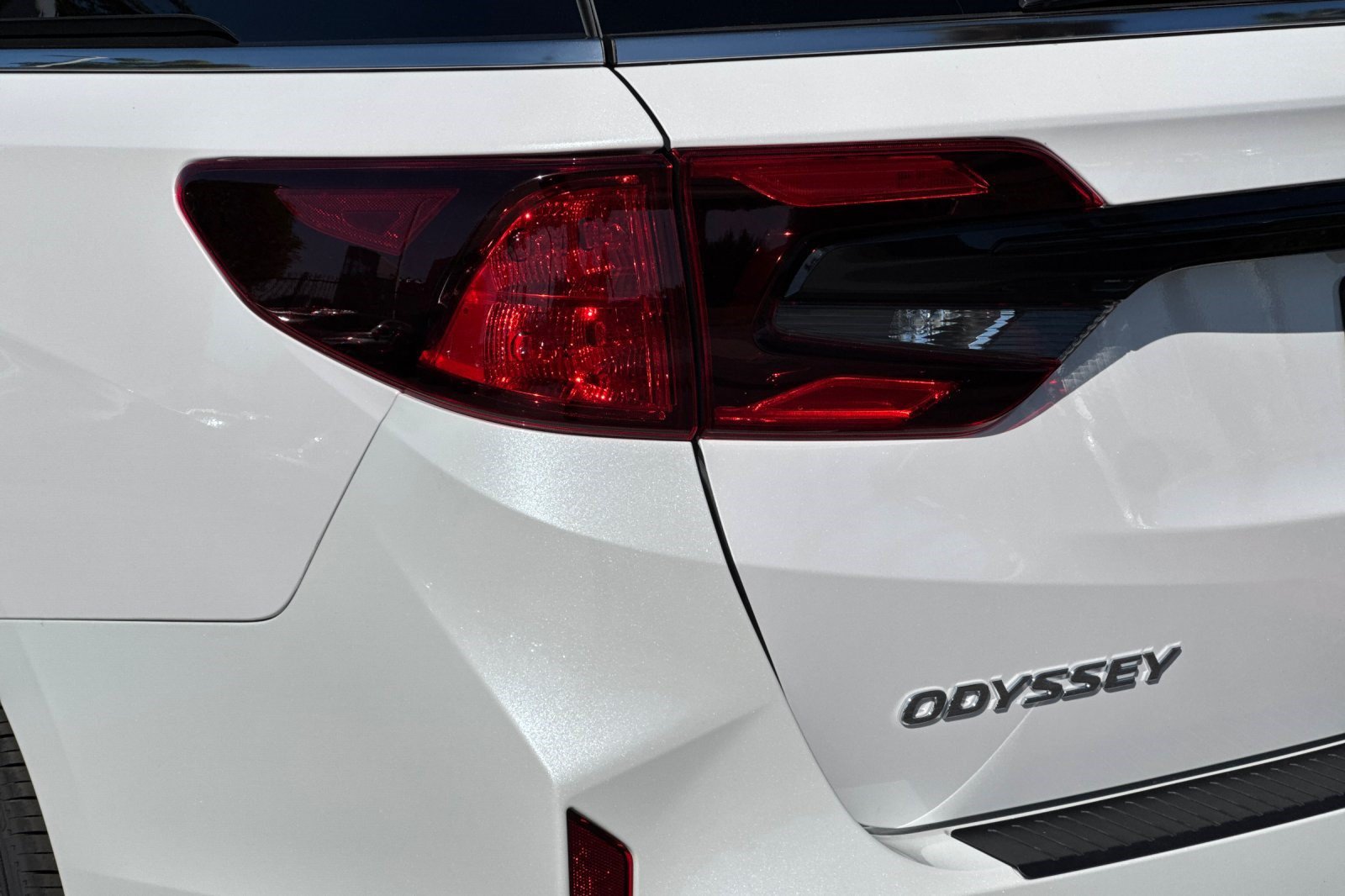 New 2027 Honda Odyssey EX-L image 32