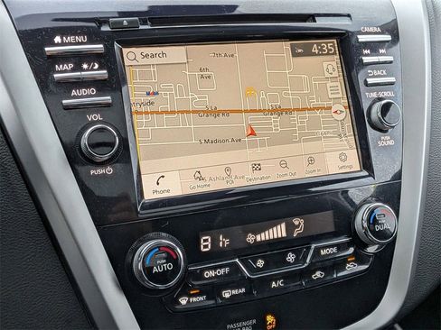 Used 2023 Nissan Murano Platinum w/ Cargo Package image 15