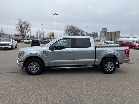 Used 2022 Ford F150 XLT w/ Equipment Group 302A High image 3