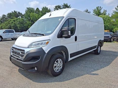 Used 2026 RAM ProMaster 3500 w/ Quick Order Package 22G SLT FWD image 3