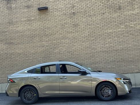 New 2026 Nissan Sentra SV w/ SV Convenience Package FWD image 14
