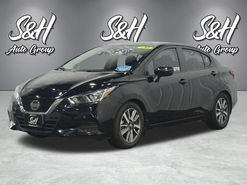 Used 2020 Nissan Versa SV FWD image 12