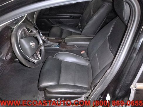 Used 2014 Cadillac XTS Luxury image 8