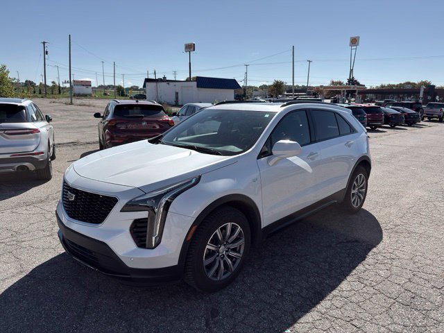 Used 2019 Cadillac XT4 Sport w/ Cold Weather Package AWD/4WD image 2