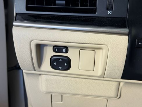 Used 2015 Lexus ES 350 image 18