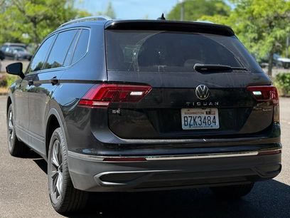 Used 2022 Volkswagen Tiguan SE