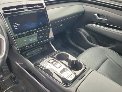 Used 2024 Hyundai Tucson Limited image 36