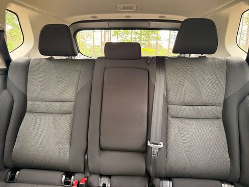 Used 2024 Nissan Rogue SV FWD image 28
