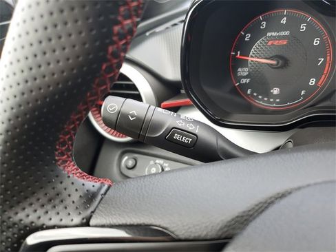 Used 2024 Chevrolet Trax RS image 15