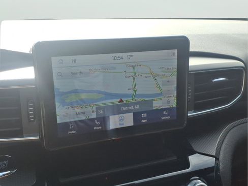 Used 2023 Ford Explorer ST-Line w/ Class IV Trailer Tow Package image 19