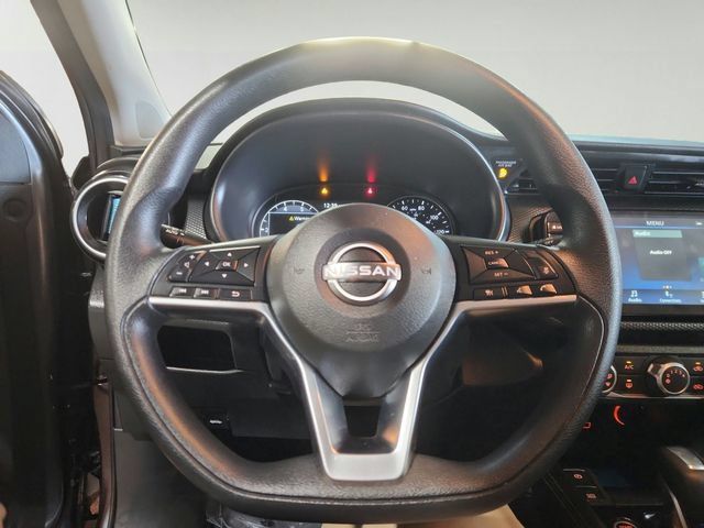 Used 2024 Nissan Kicks SV FWD image 13