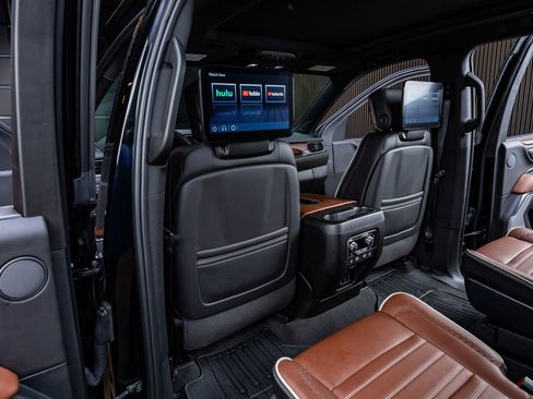 Used 2024 GMC Yukon Denali Ultimate image 37