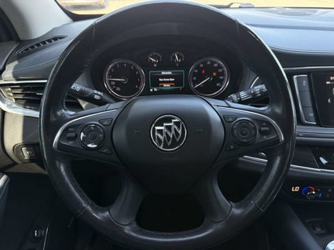 Used 2018 Buick Enclave Premium w/ Experience Buick Package FWD image 13