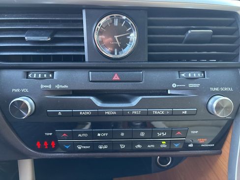 Used 2017 Lexus RX 350 FWD w/ Premium Package image 18