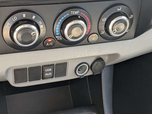 Used 2014 Toyota Tacoma PreRunner w/ Convenience Package RWD image 22